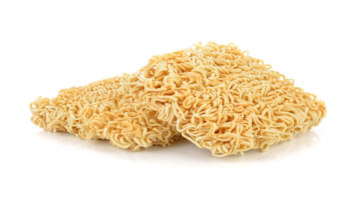 dreamstime_instant noodles