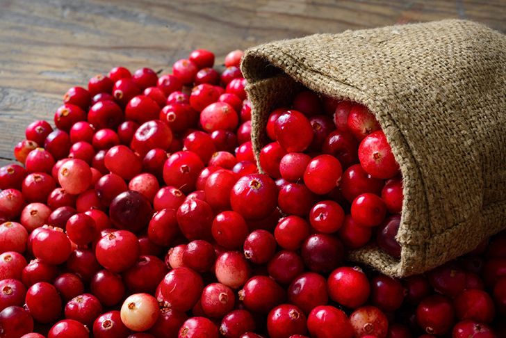 Ripe cranberries will bounce.