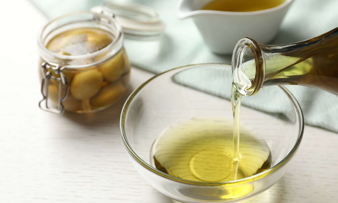 dreamstime_olive oil food fraud authenticity
